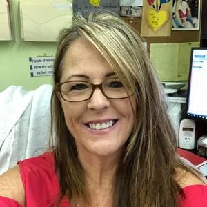 Meet your Posher, Adrianne